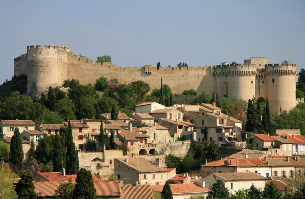 Le Clos Martin Eyragues Kültér fotó